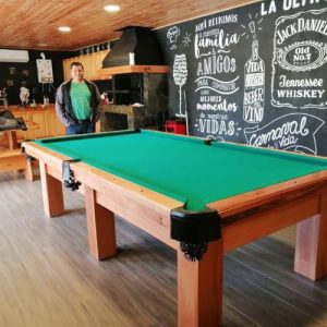 Rauli pata cuadrada, fabricada en madera rauli